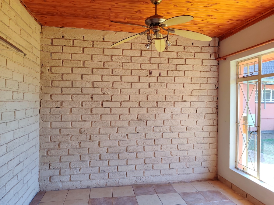 4 Bedroom Property for Sale in Meiringspark North West
